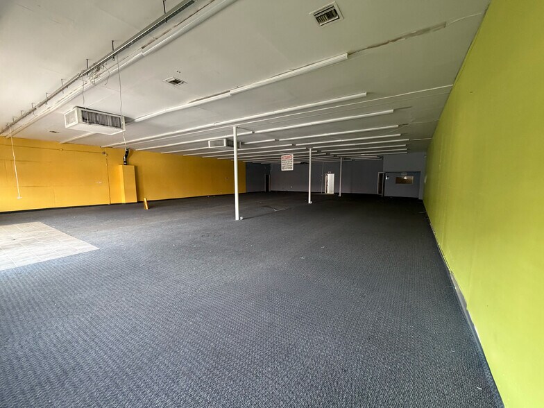 More Photos Of 3696 Nostrand Ave, Brooklyn General Retail For Sale