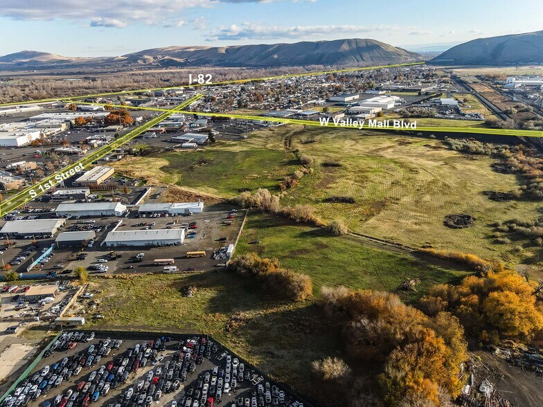 More Photos Of 2332 S 1st Ave, Yakima Land For Lease