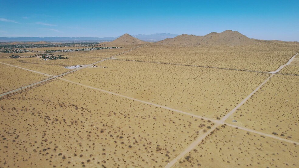 Primary Photo Of APN 0463-381-08-0000 Falchion rd, Apple Valley Land For Sale