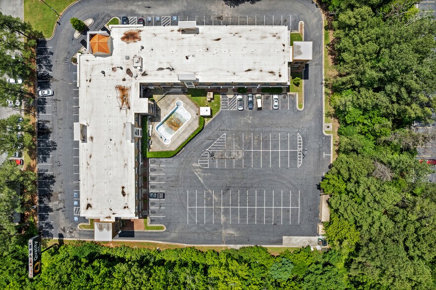 More Photos Of 155 Vulcan Rd, Birmingham Hotel For Sale