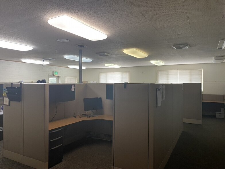 More Photos Of 420 E Laurel St, Willows Office Residential For Sale