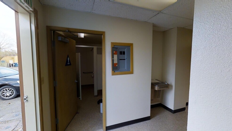 More Photos Of 270-276 N 5th St, Coalinga Storefront For Sale