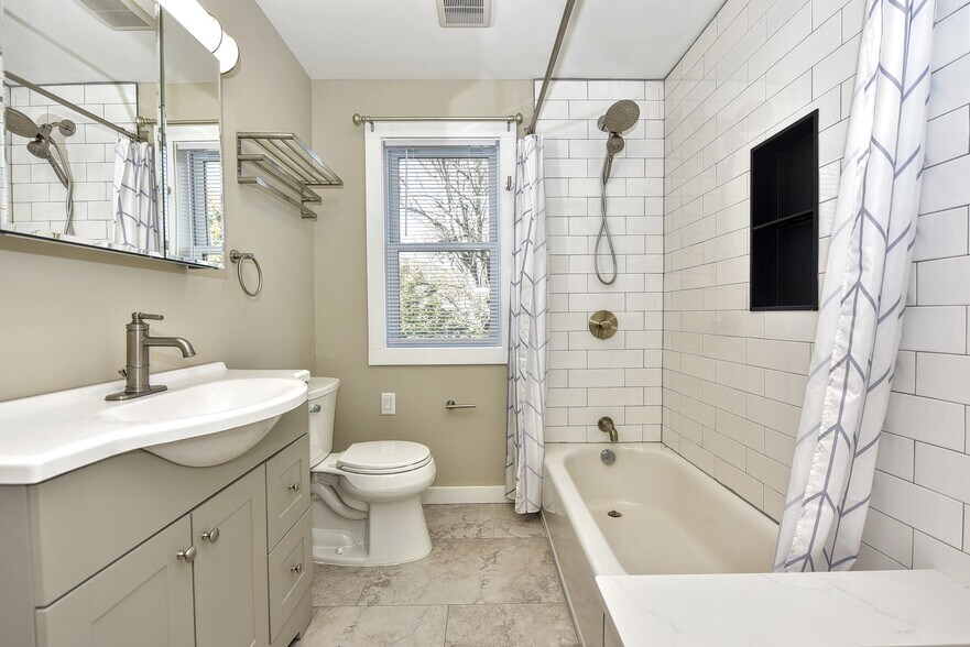 More Photos Of 127 Pine St, Wurtsboro Apartments For Sale