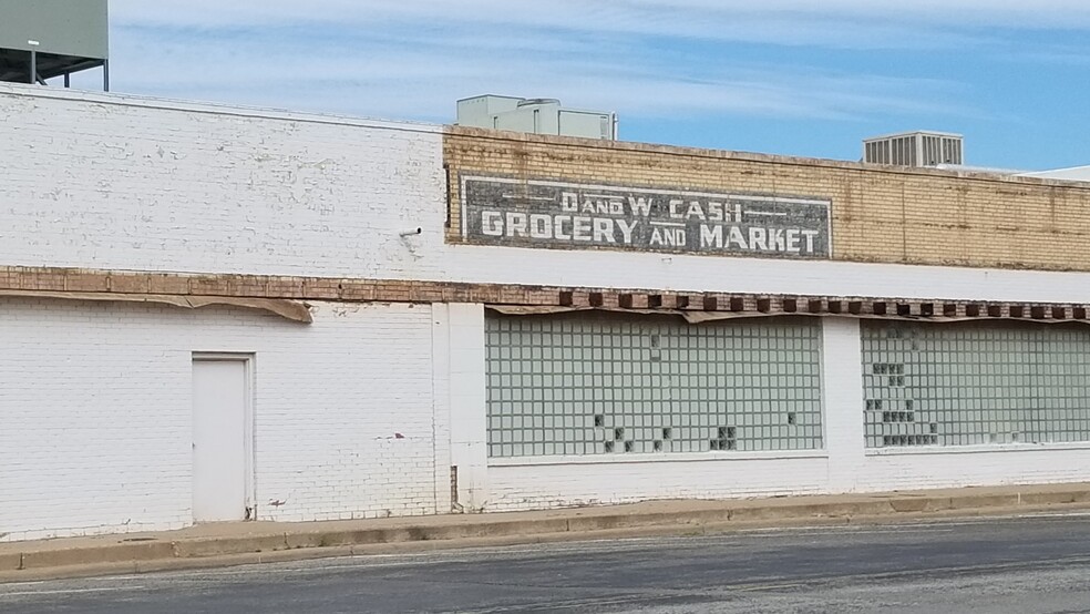 Primary Photo Of 1962 Texas Ave, Lubbock Warehouse For Lease