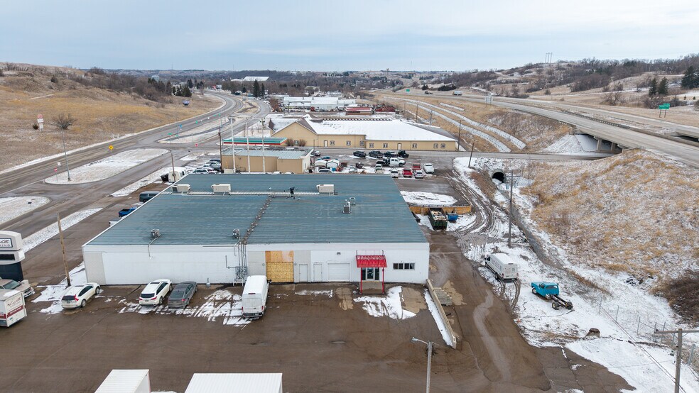 More Photos Of 2535 W Main St, Valley City Self Storage For Lease