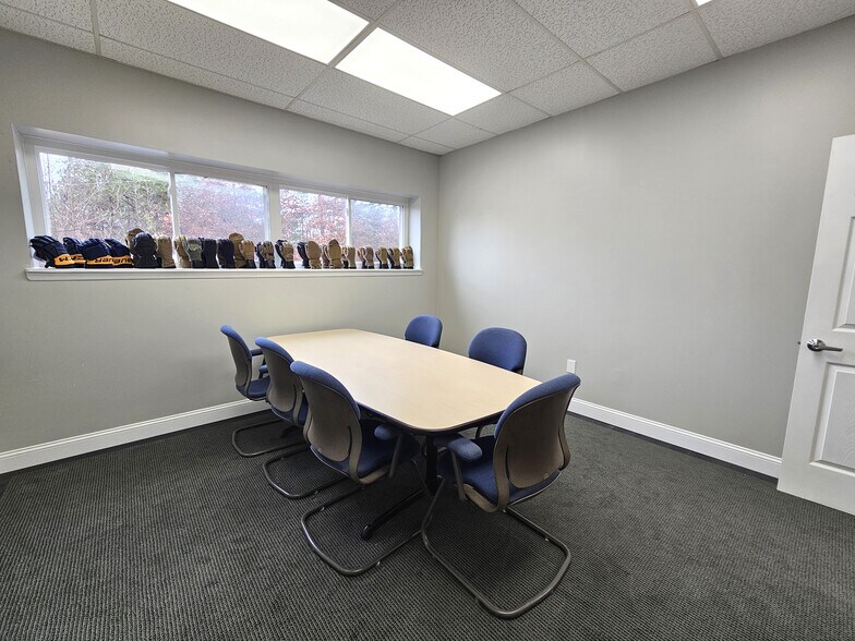 More Photos Of 205 Industrial Pike, Whitwell Manufacturing For Sale