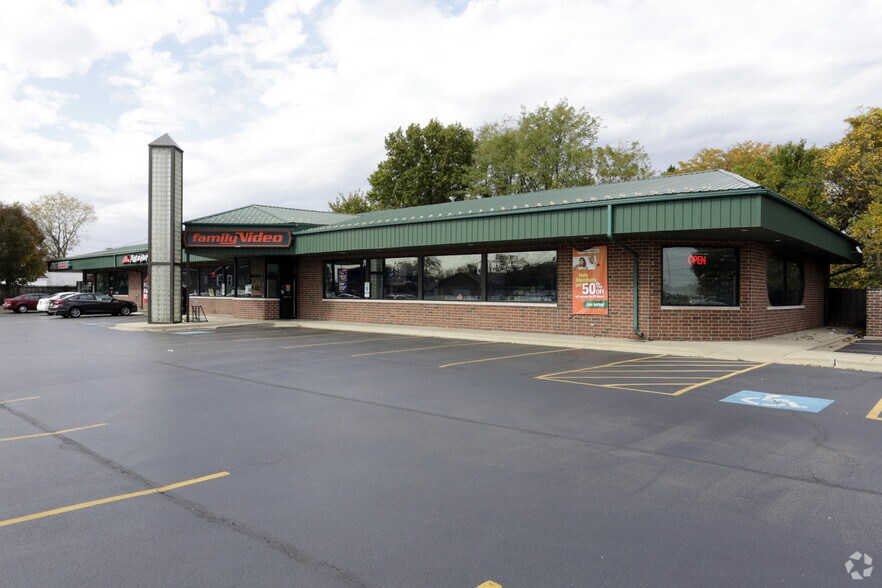 Primary Photo Of 2000 Ogden Ave, Lisle General Retail For Lease