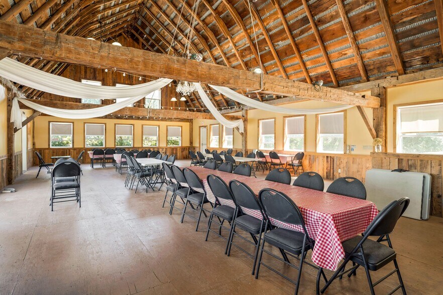 More Photos Of 46 Stapleton Rd, Hillier Winery Vineyard For Sale