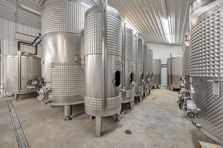 More Photos Of 150 Highway 330, Owenton Winery Vineyard For Sale