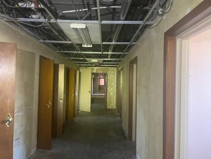 More Photos Of 3550 Far Hills Ave, Dayton Office For Sale