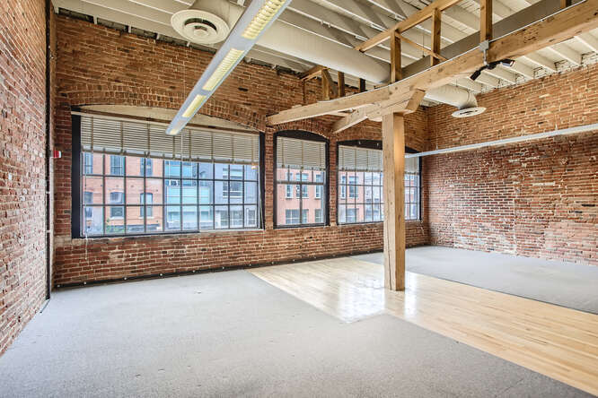 More Photos Of 1822 Blake St, Denver Office For Sale