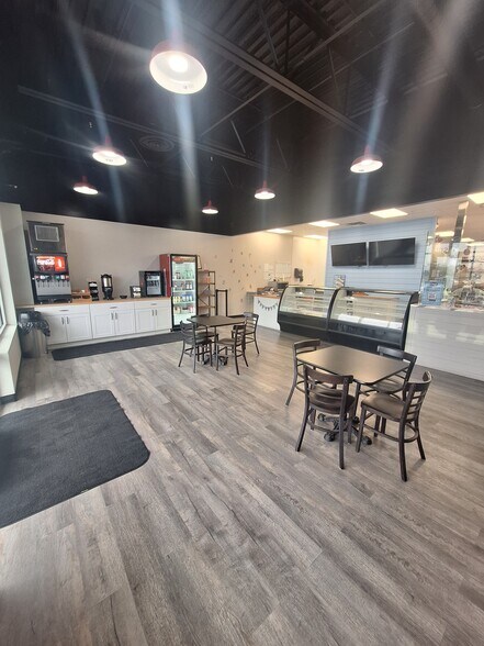 More Photos Of 101 N West State Rd, American Fork Freestanding For Lease
