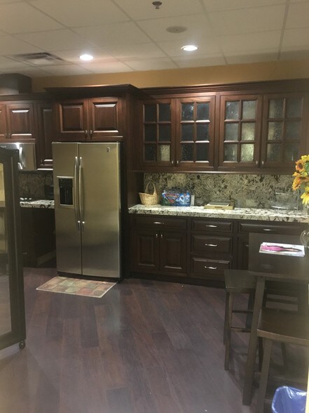 More Photos Of 71713 Hwy 111, Rancho Mirage Office For Sale