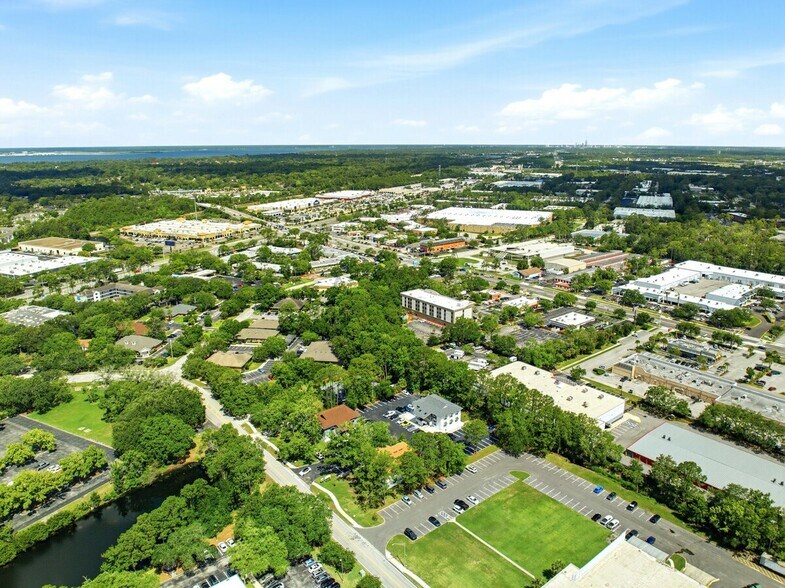 More Photos Of 8431 Baymeadows Way, Jacksonville Loft Creative Space For Lease