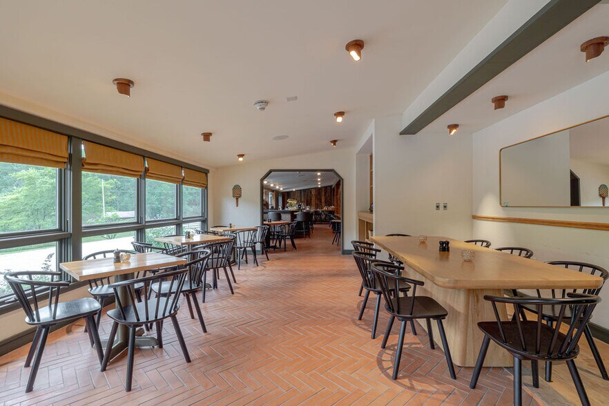 More Photos Of 37 Catamount Rd Hillsdale, Hillsdale Hotel For Sale