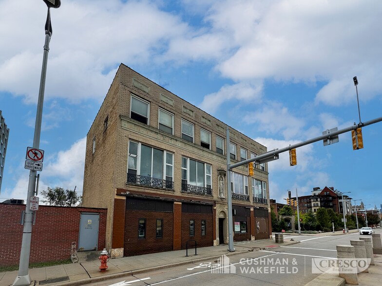 More Photos Of 3608 Euclid Ave, Cleveland Office Residential For Lease