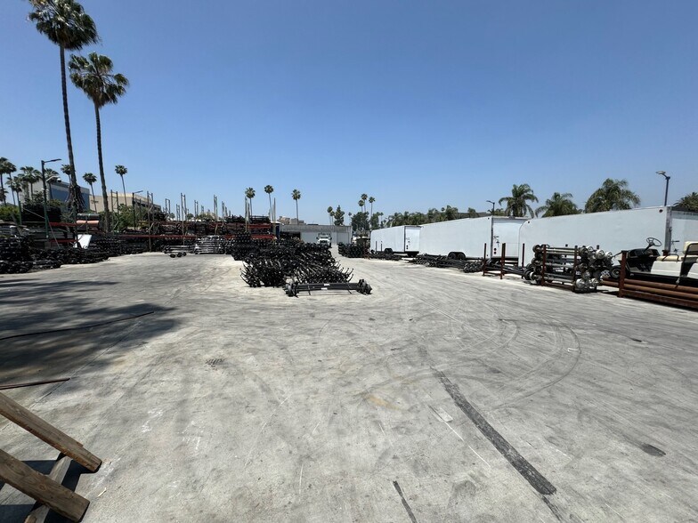 More Photos Of 109 E 4th St, San Bernardino Warehouse For Lease