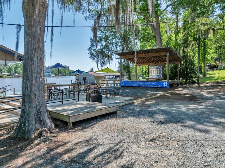 More Photos Of 3077 Lamar Rd, Cobb Restaurant For Sale