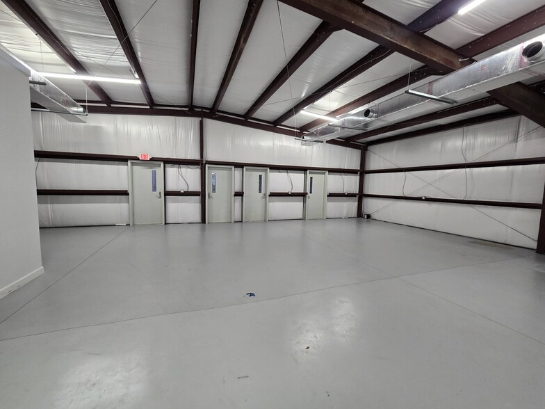 More Photos Of 8625 Gulf Beach Highway hwy, Pensacola Light Distribution For Lease
