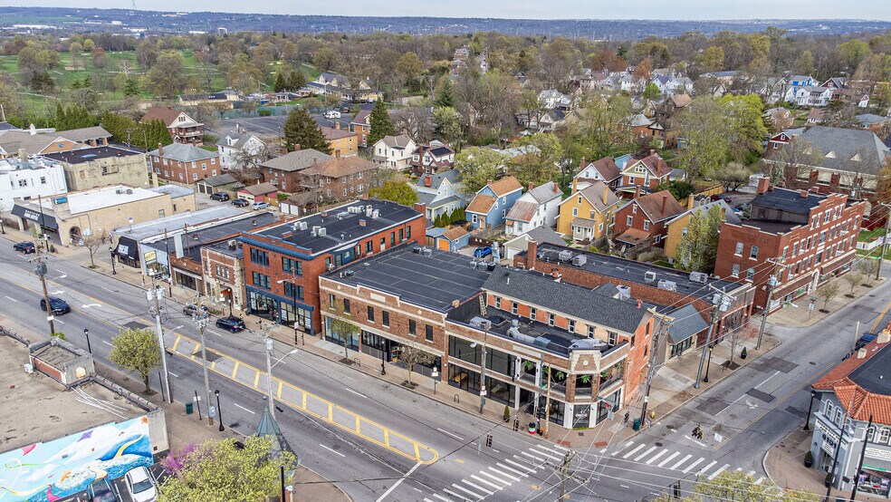 More Photos Of 6091-6095 Montgomery Rd, Cincinnati Storefront Retail Office For Lease
