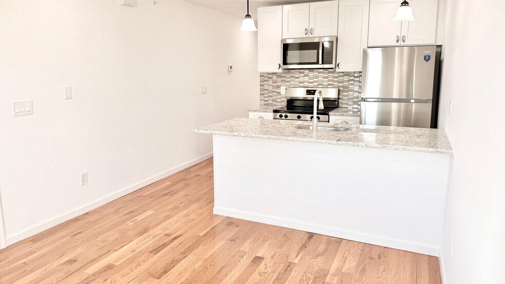 More Photos Of 5352 Cedar Ave, Philadelphia Apartments For Sale