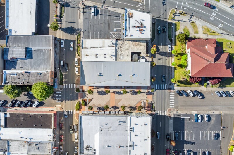 More Photos Of 115 Main Ave, Tillamook General Retail For Lease