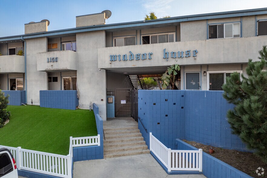 More Photos Of 1150 Tennyson St, Manhattan Beach Apartments For Sale