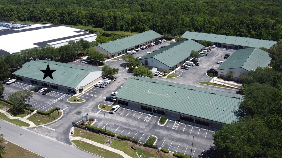 More Photos Of 3653 Regent Blvd, Jacksonville Flex For Lease