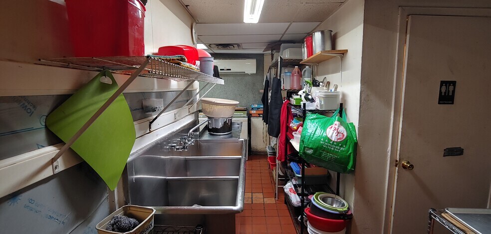 More Photos Of 2606 E Veterans Memorial Blvd, Killeen Restaurant For Sale