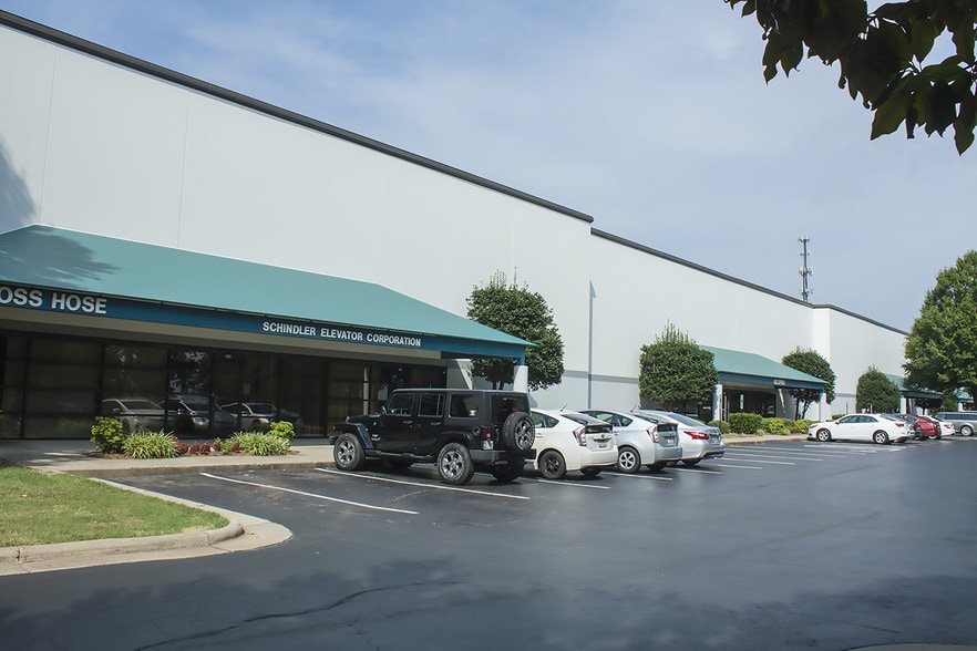 More Photos Of 2101 Westinghouse Blvd, Raleigh Warehouse For Lease