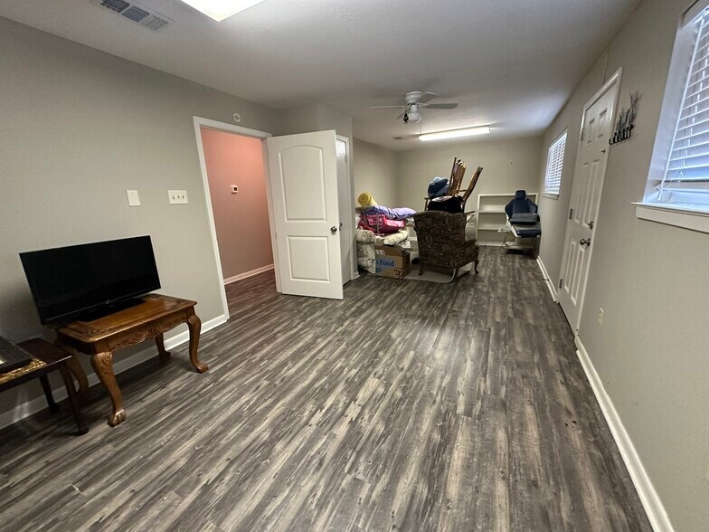 More Photos Of 33806 Hwy 16, Denham Springs Daycare Center For Sale
