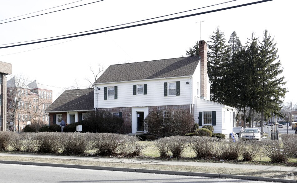 More Photos Of , Spring Valley Office For Sale