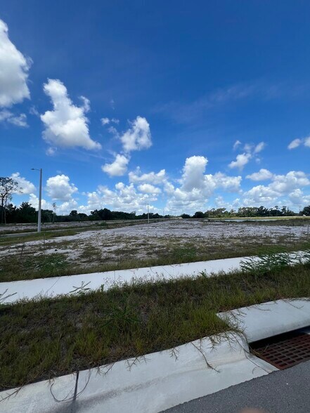 More Photos Of S Deer Lake Rd, Winter Haven Land For Sale