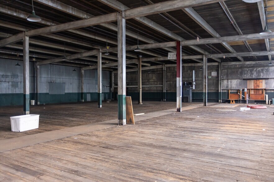 More Photos Of 801 Hazlett Ave, Wheeling Office For Sale