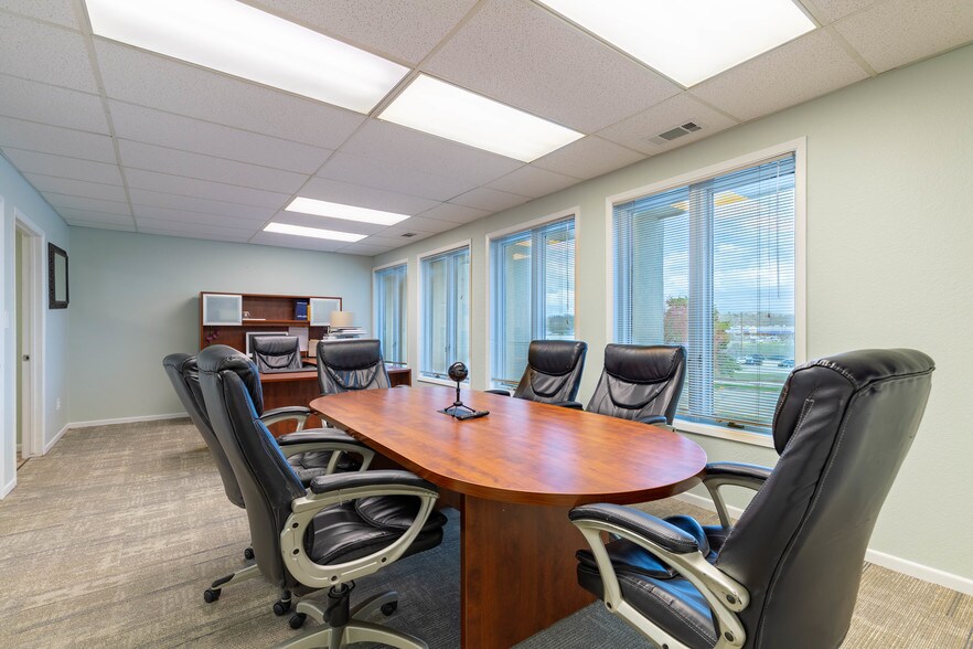 1000 73rd St West Des Moines Ia 50265 Medical Office For Lease