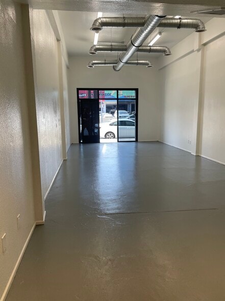 More Photos Of 6025 Santa Monica Blvd, Los Angeles Office For Lease
