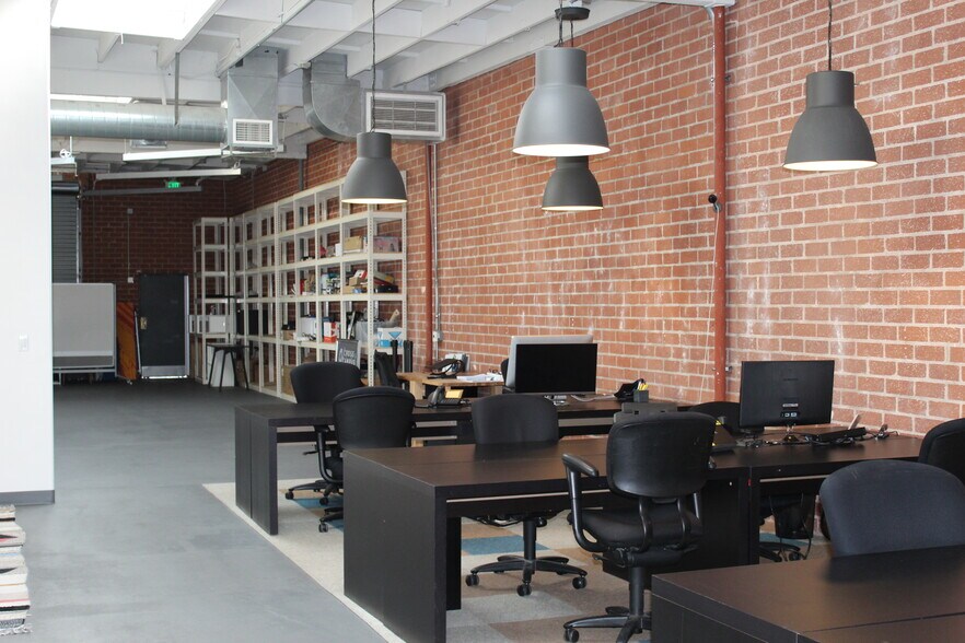 More Photos Of 1547 10th St, Santa Monica Loft Creative Space For Lease