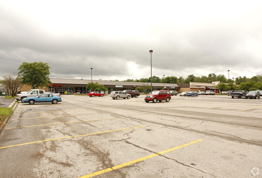 More Photos Of 513-531 W Main St, Milan Unknown For Lease