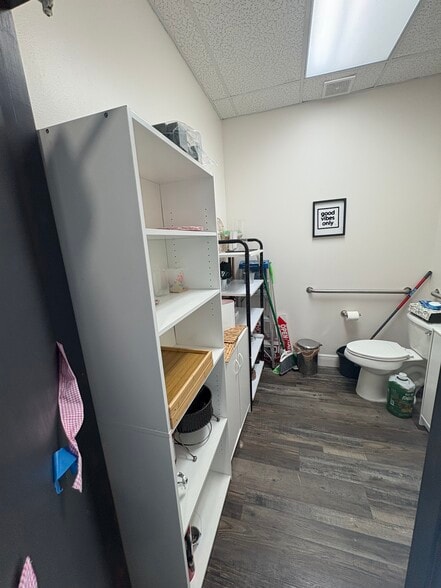 More Photos Of 12701 S John Young Pky, Orlando Unknown For Lease