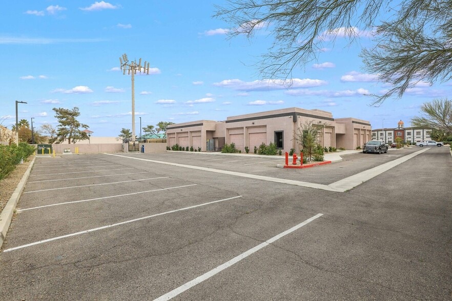 More Photos Of 4187 S Pecos Rd, Las Vegas Medical For Sale