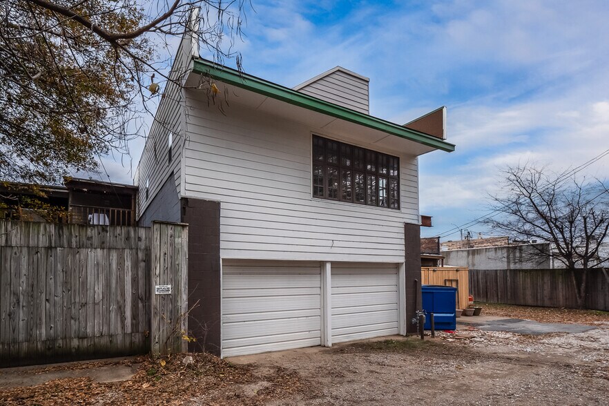 More Photos Of 2557 Broad Ave, Memphis Storefront Retail Office For Sale