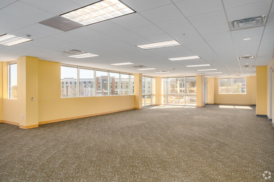More Photos Of 5 Capital Dr, Harrisburg Office For Sale
