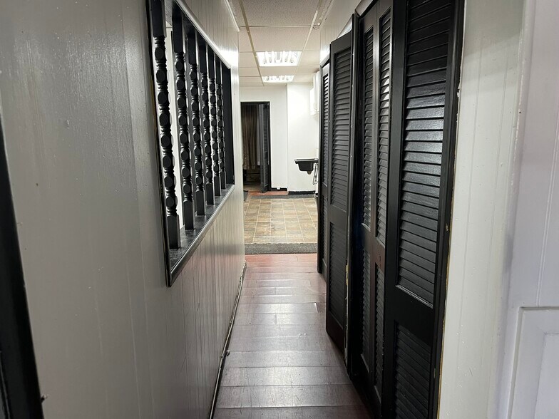 More Photos Of 3533 Dolfield Ave, Baltimore Storefront For Lease