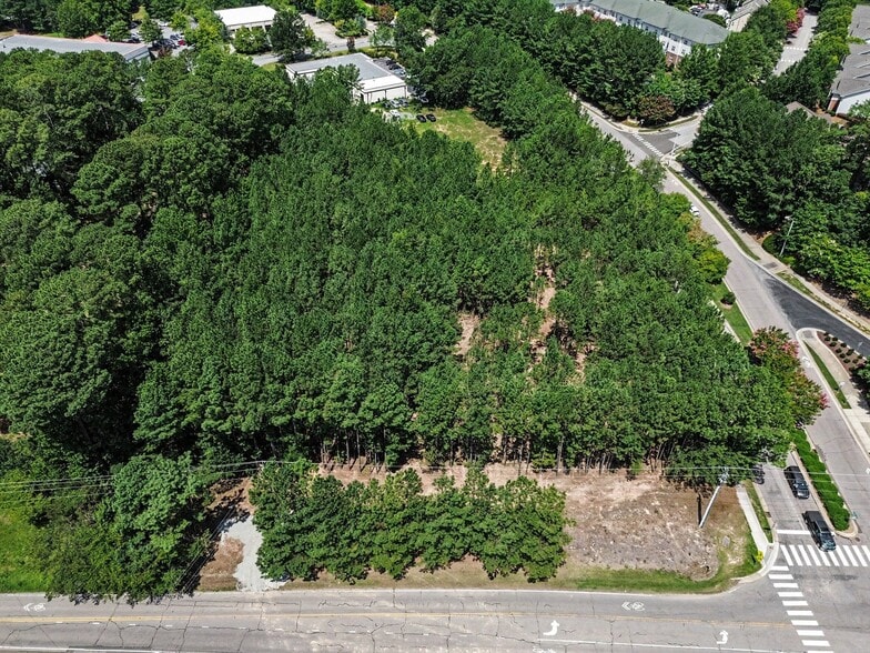 More Photos Of 810 W Chatham St, Cary Land For Sale