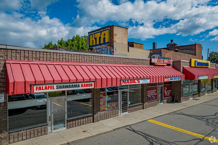 More Photos Of 1 Wilson St, Hamilton Freestanding For Lease