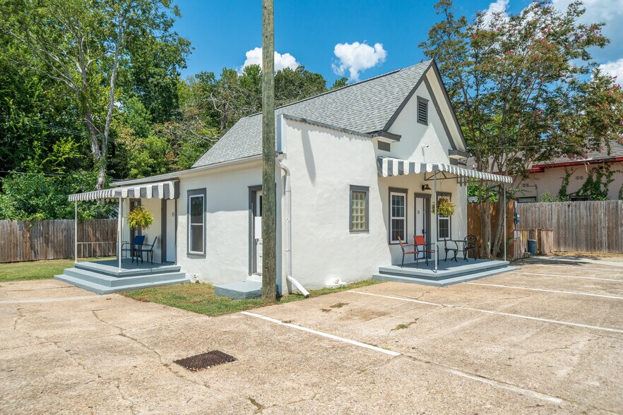 More Photos Of 741 Park Ave, Hot Springs Hotel For Sale