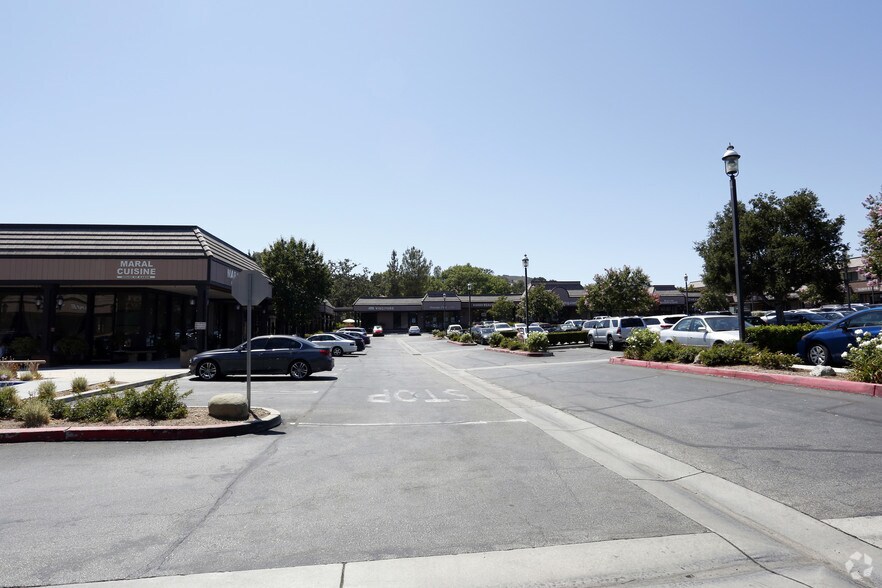 More Photos Of 5835-5915 Kanan Rd, Agoura Hills Unknown For Lease