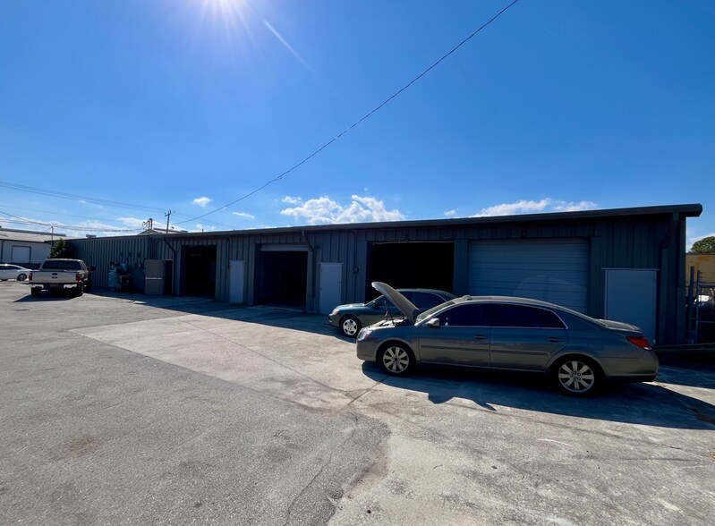 More Photos Of 408-412 Farmers Market Rd, Fort Pierce Warehouse For Sale