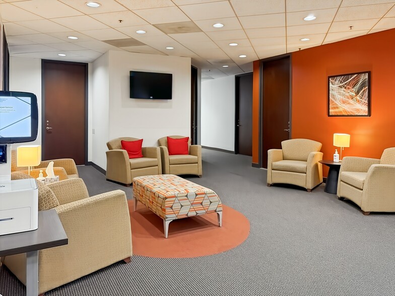 More Photos Of 3001 N Rocky Point Dr E, Tampa Coworking Space