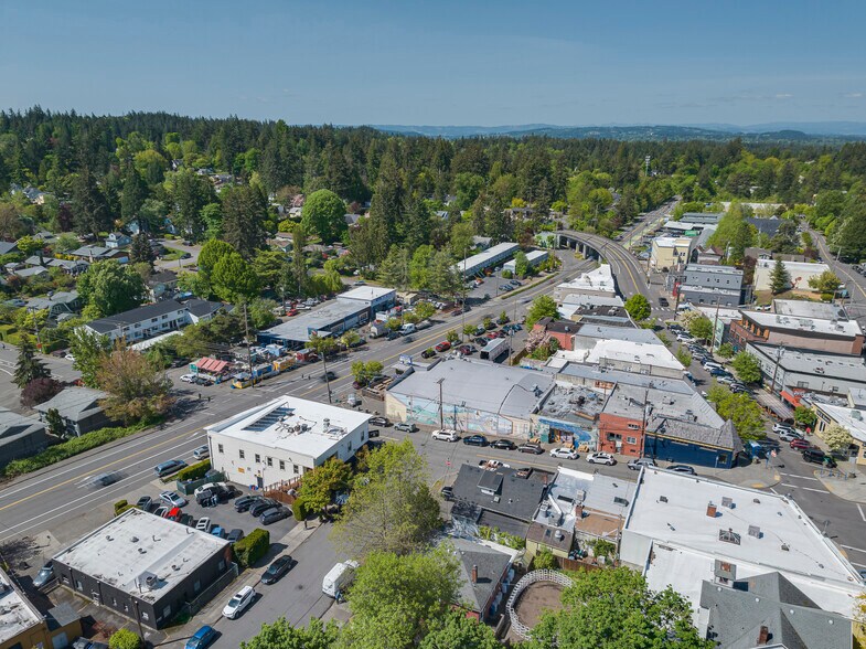 More Photos Of 7831 SW 34th Ave, Portland Apartments For Sale